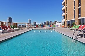 Crowne Plaza Hotel Dallas Downtown by IHG