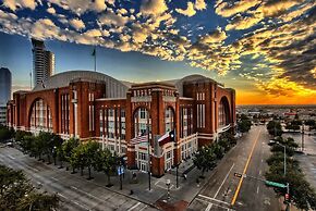 Crowne Plaza Hotel Dallas Downtown by IHG