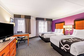 La Quinta Inn & Suites by Wyndham Raleigh Durham Intl AP