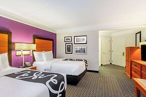 La Quinta Inn & Suites by Wyndham Raleigh Durham Intl AP