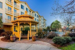La Quinta Inn & Suites by Wyndham Raleigh Durham Intl AP
