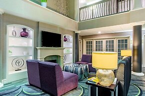 La Quinta Inn & Suites by Wyndham Raleigh Durham Intl AP