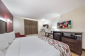 Red Roof Inn & Suites Denton