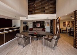 Red Roof Inn PLUS+ Houston - Energy Corridor