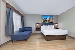 La Quinta Inn & Suites by Wyndham Dallas DFW Airport North