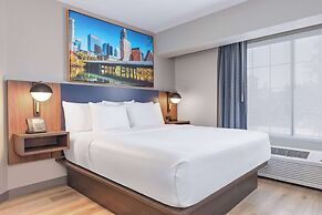 La Quinta Inn & Suites by Wyndham Dallas DFW Airport North