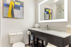 Comfort Inn & Suites Irving Las Colinas DFW