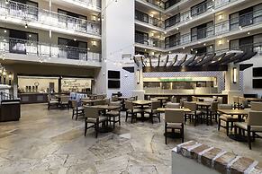 Embassy Suites by Hilton Los Angeles LAX South/El Segundo