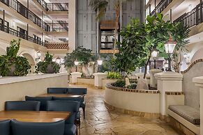 Embassy Suites by Hilton Los Angeles LAX South/El Segundo