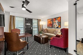 Embassy Suites by Hilton Los Angeles LAX South/El Segundo