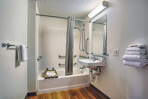 Motel 6 Hagerstown, MD