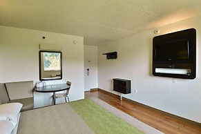 Motel 6 Danvers, MA - Boston North