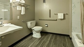 Motel 6 Danvers, MA - Boston North