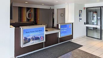 Motel 6 Danvers, MA - Boston North