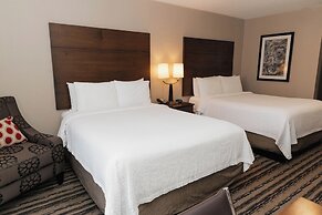 The Colonial Hotel