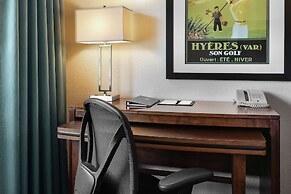 Doubletree by Hilton Cape Cod - Hyannis