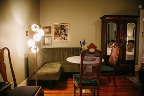 The Crystal River Inn