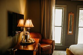 The Crystal River Inn