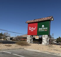 HomeTowne Studios by Red Roof Ridgecrest