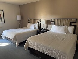 HomeTowne Studios by Red Roof Ridgecrest