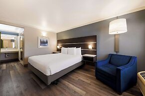 Best Western Inn & Suites Lemoore