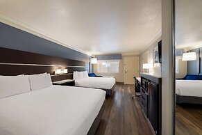 Best Western Inn & Suites Lemoore