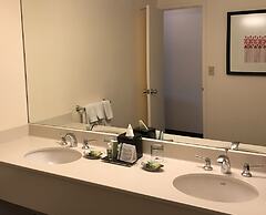 Washington Plaza Hotel