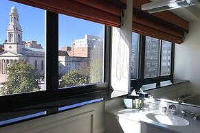 Washington Plaza Hotel