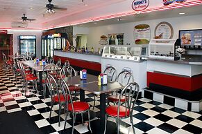 Ramada by Wyndham Kissimmee Gateway