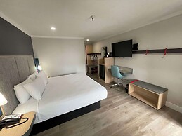 The Midtowner Hotel, SureStay Collection by Best Western