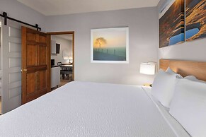 Days Inn by Wyndham Hutchinson