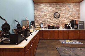 Days Inn by Wyndham Hutchinson