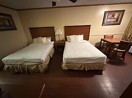 Hotel Red Rose by Townhouse Covington I-64