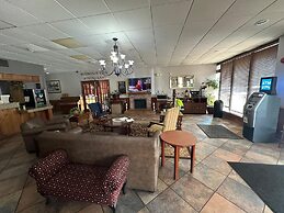 Hotel Red Rose by Townhouse Covington I-64