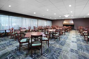 Days Inn by Wyndham Plattsburgh
