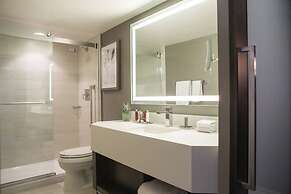 Calgary Marriott Downtown Hotel