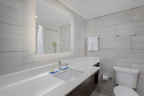 Holiday Inn Express Pensacola Beach by IHG