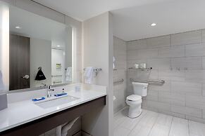 Holiday Inn Express Pensacola Beach by IHG