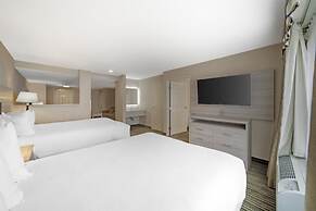 Best Western Plus Twin View Inn & Suites