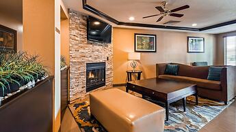 Best Western Plus Twin View Inn & Suites