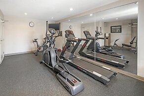 Best Western Plus Twin View Inn & Suites