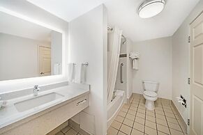 Best Western Plus Twin View Inn & Suites