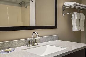 Super 8 by Wyndham Timmins ON