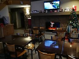 Super 8 by Wyndham Timmins ON