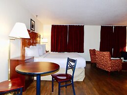 Americas Best Value Inn & Suites Anchorage Airport