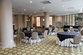 The Royal Anne Hotel