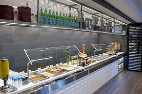 Hilton Montreal Laval