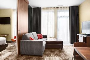 Hilton Montreal Laval