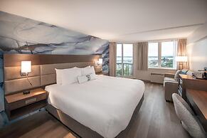 Coast Bastion Hotel