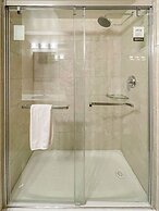 Prestige Oceanview Hotel Prince Rupert